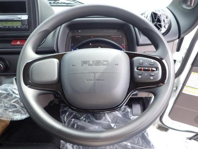 MITSUBISHI CANTER 2025 Image 31