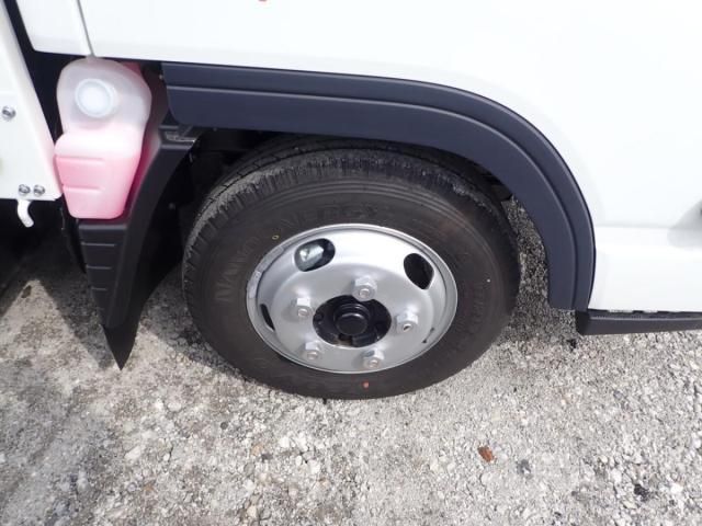 MITSUBISHI CANTER 2025 Image 31