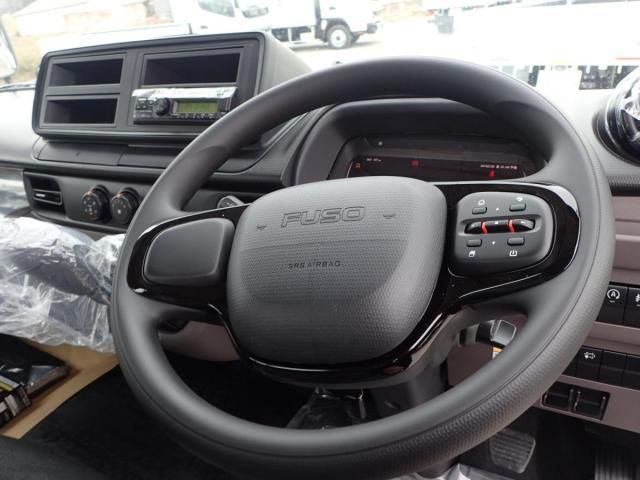 MITSUBISHI CANTER 2025 Image 31