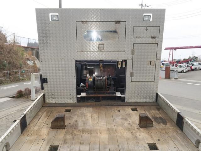 NISSAN DIESEL QUON 2012 Image 31