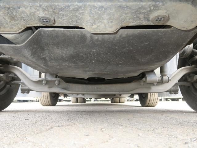 NISSAN DIESEL QUON 2012 Image 31