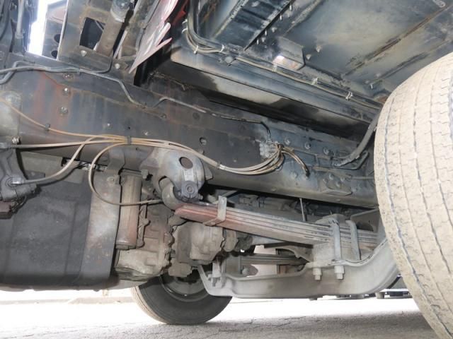 NISSAN DIESEL QUON 2012 Image 31