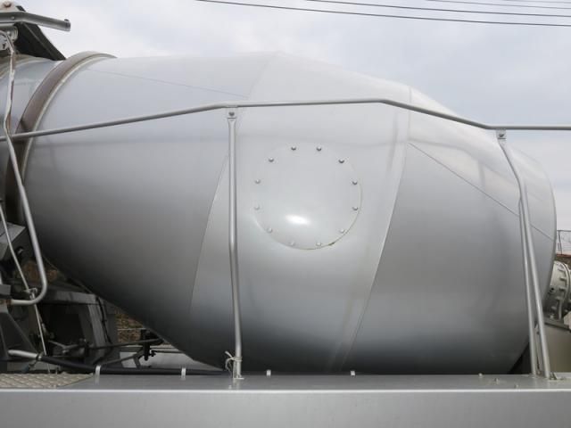 HINO PROFIA 2017 Image 31