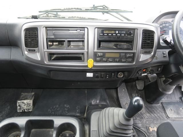 HINO PROFIA 2017 Image 31