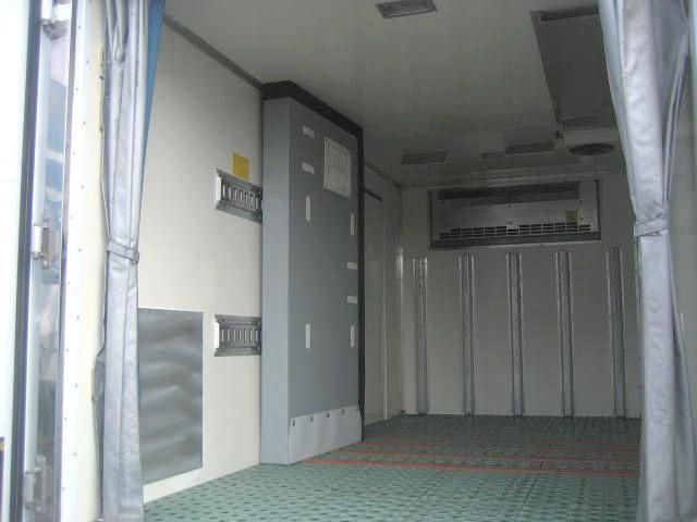 ISUZU ELF 2017 Image 31