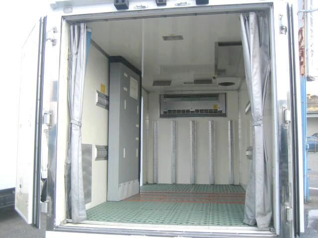 ISUZU ELF 2017 Image 31