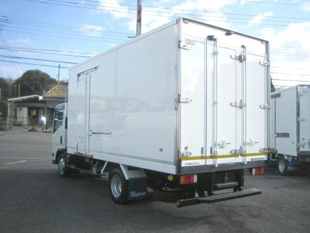 ISUZU ELF 2020 Image 31