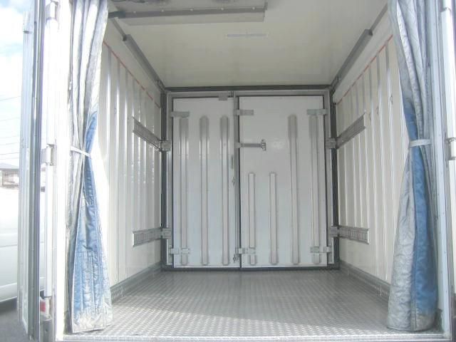 ISUZU ELF 2020 Image 31