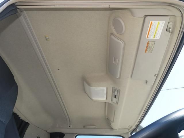 MITSUBISHI FUSOU SUPER GREAT 2019 Image 31