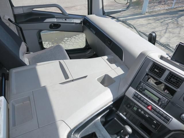 MITSUBISHI FUSOU SUPER GREAT 2019 Image 31