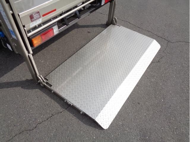 MITSUBISHI CANTER 2025 Image 31