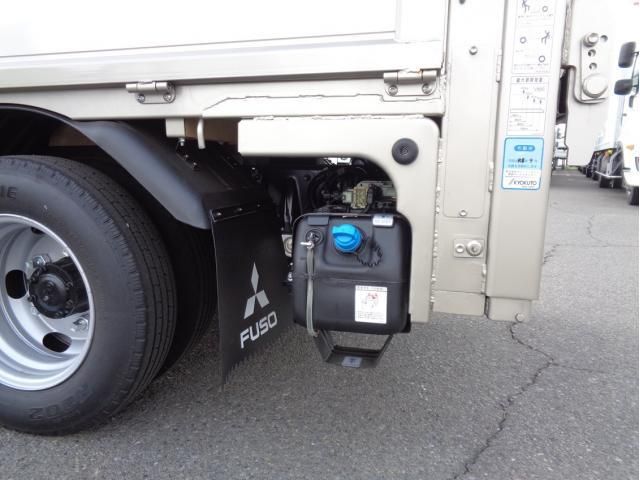 MITSUBISHI CANTER 2025 Image 31