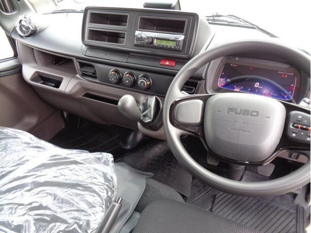 MITSUBISHI CANTER 2025 Image 31