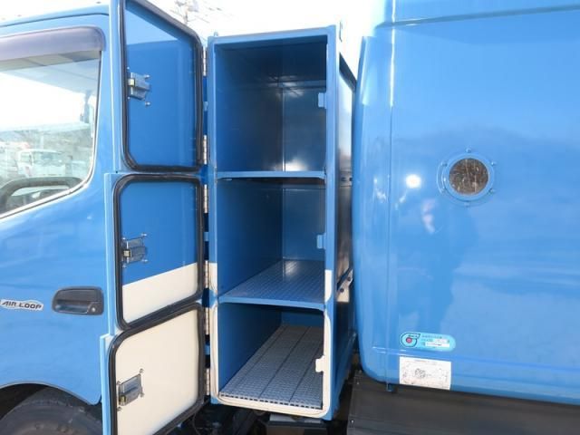 HINO DUTRO 2015 Image 31