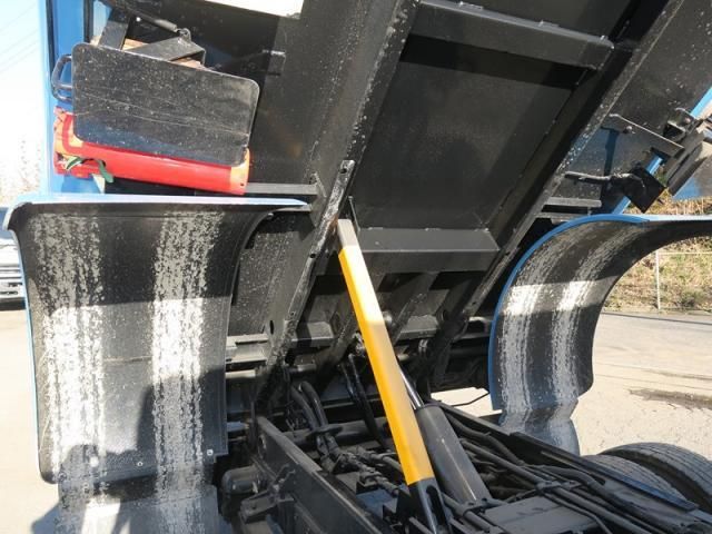 HINO DUTRO 2015 Image 31