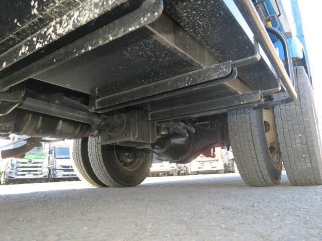 HINO DUTRO 2015 Image 31