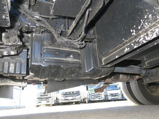 HINO DUTRO 2015 Image 31