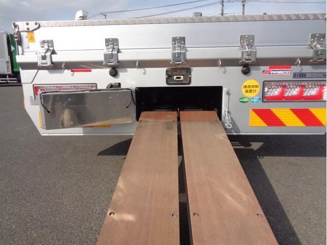 MITSUBISHI FUSOU FIGHTER 2025 Image 31