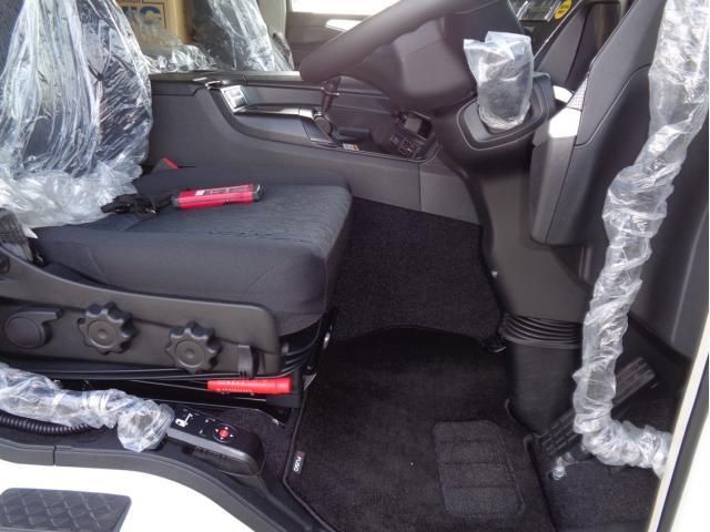 MITSUBISHI FUSOU FIGHTER 2025 Image 31