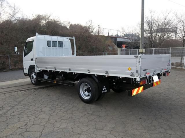 MITSUBISHI CANTER 2026 Image 31
