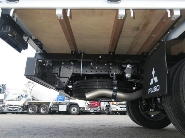 MITSUBISHI CANTER 2026 Image 31