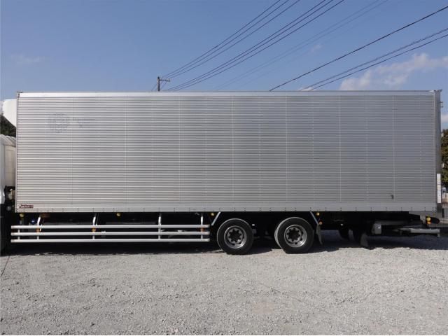 NISSAN DIESEL QUON 2019 Image 31