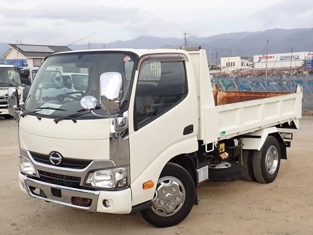 HINO DUTRO 2017 Image 31