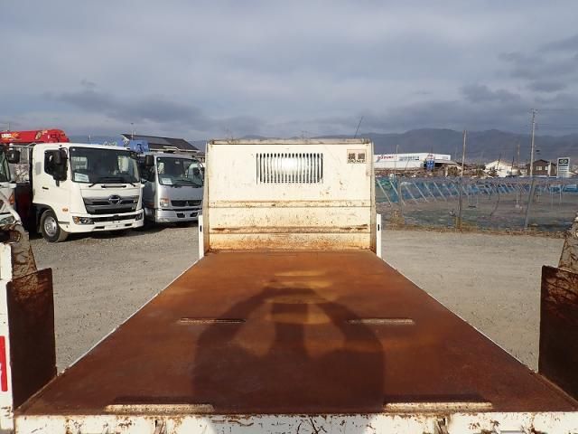 HINO DUTRO 2017 Image 31