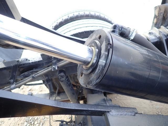 HINO DUTRO 2017 Image 31