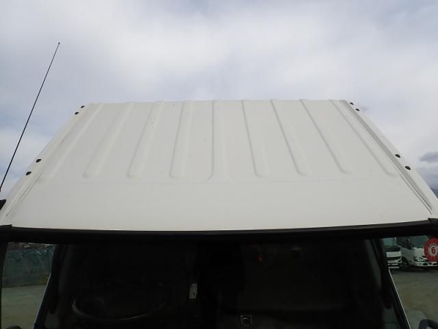 HINO DUTRO 2017 Image 31