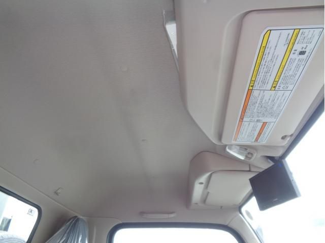 MITSUBISHI CANTER 2025 Image 31