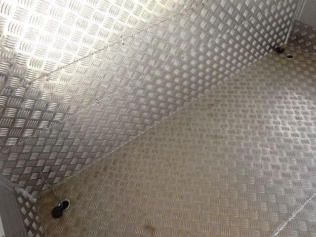 ISUZU ELF 2021 Image 31