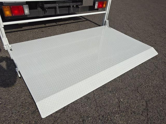 ISUZU ELF 2021 Image 31