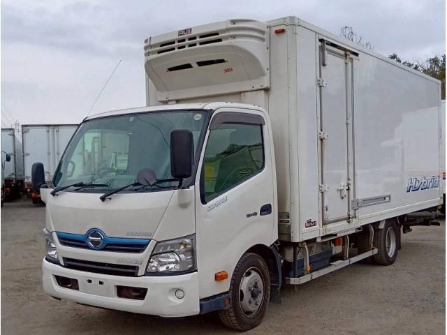 HINO DUTRO 2017 Image 31