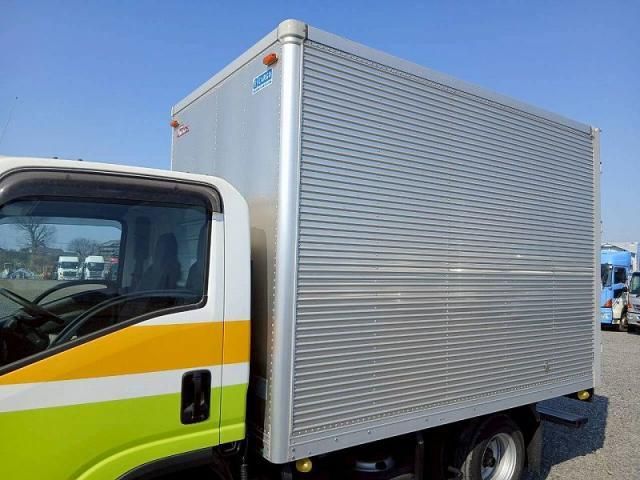 ISUZU ELF 2019 Image 31