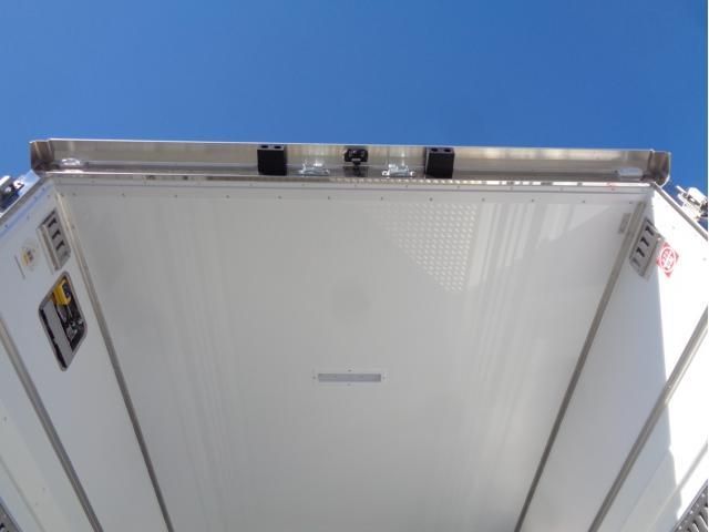 MITSUBISHI FUSOU FIGHTER 2025 Image 31