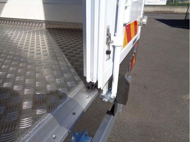 MITSUBISHI FUSOU FIGHTER 2025 Image 31