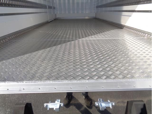 MITSUBISHI FUSOU FIGHTER 2025 Image 31