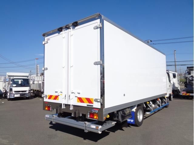 MITSUBISHI FUSOU FIGHTER 2025 Image 31