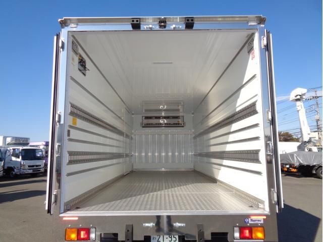 MITSUBISHI FUSOU FIGHTER 2025 Image 31