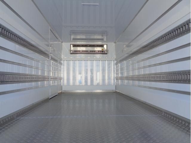 MITSUBISHI FUSOU FIGHTER 2025 Image 31