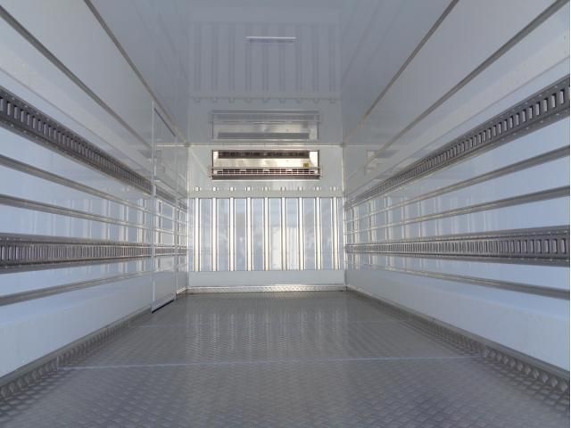 MITSUBISHI FUSOU FIGHTER 2025 Image 31