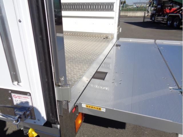 MITSUBISHI FUSOU FIGHTER 2025 Image 31