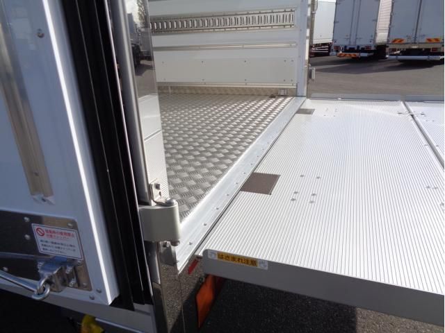 MITSUBISHI FUSOU FIGHTER 2025 Image 31