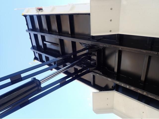 MITSUBISHI FUSOU SUPER GREAT 2025 Image 31