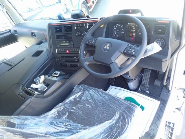 MITSUBISHI FUSOU SUPER GREAT 2025 Image 31