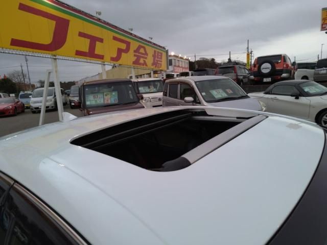 TOYOTA LEXUS IS300H 2015 Image 31