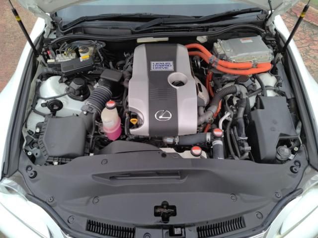 TOYOTA LEXUS IS300H 2015 Image 31
