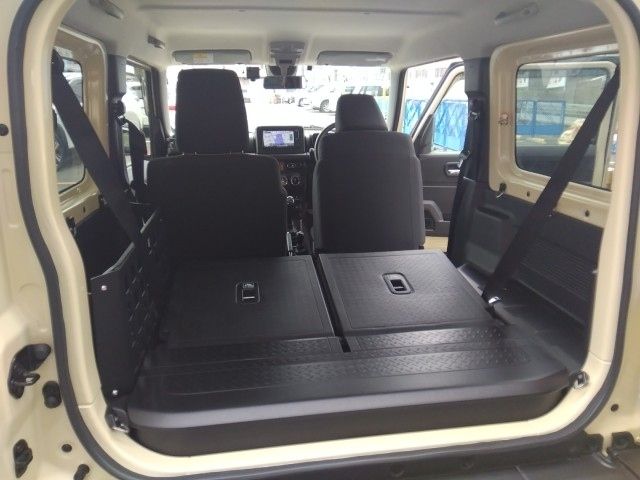 SUZUKI JIMNY 4WD 2022 Image 31