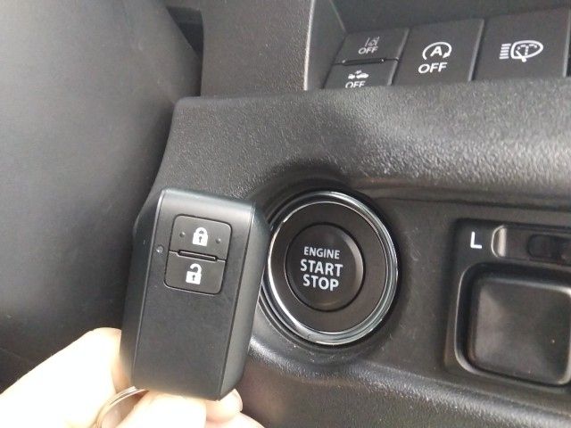 SUZUKI JIMNY 4WD 2022 Image 31